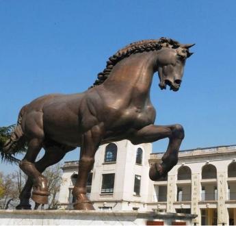 a estatua caballo.jpg