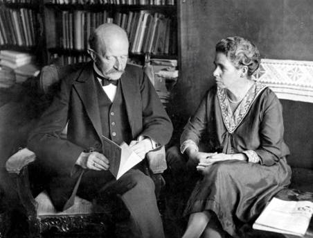 max-planck-y-su-esposa-marga-1931-c45g0x.jpg