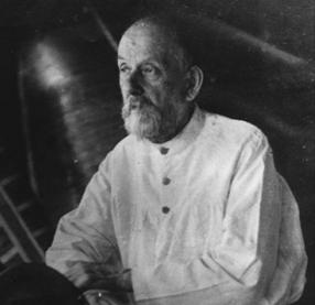 https://www.nasa.gov/sites/default/files/styles/946xvariable_height/public/images/481911main_rp_Tsiolkovsky_full.jpg?itok=EKst9ez7